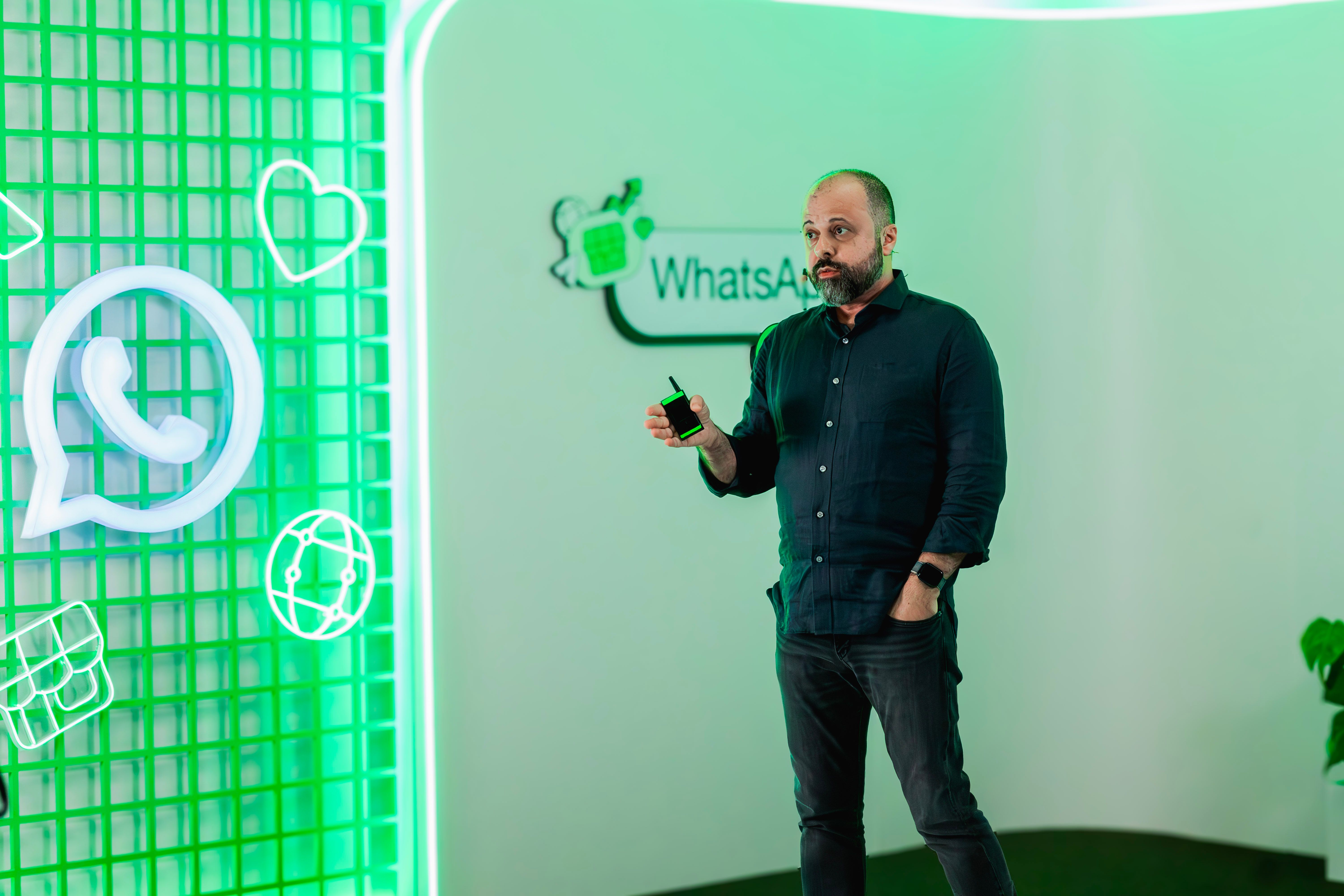 O mercado do WhatsApp para Agências em 2026 — HelenaCRM x Meta